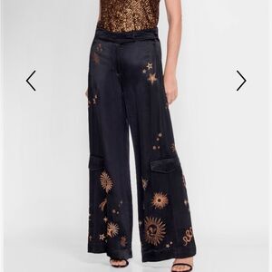 - Johnny Was , Estrella wide leg cargo pants